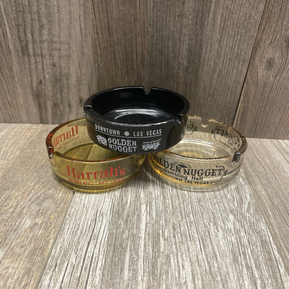 Vintage Las Vegas Hotel Ashtrays Lot of 3 Golden Nugget Downtown Harrah’s Reno